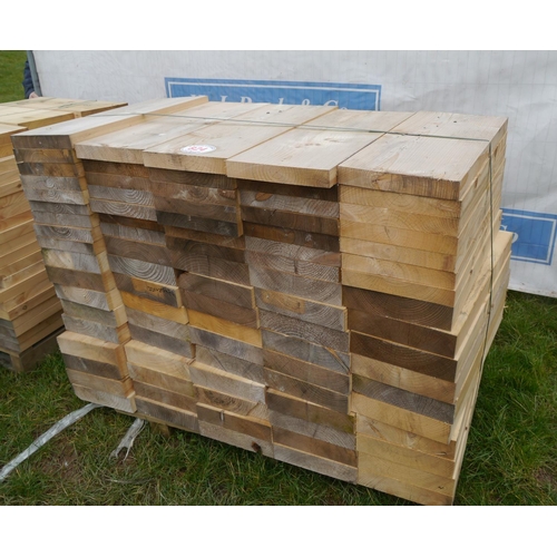 824 - Pallet of offcuts 2.3x150x30 -224