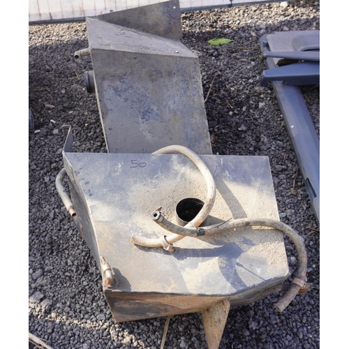 2 Defender 110 long range fuel tanks