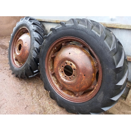 29D - Pair of 12.4/32 wheels and tyres