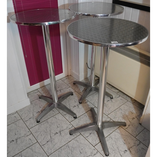 143 - 5- Metal high tables