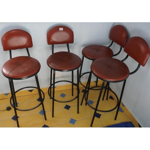 171 - 4- Bar stools