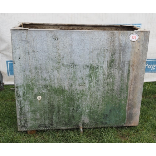 138 - Rivetted galvanised tank 25x60