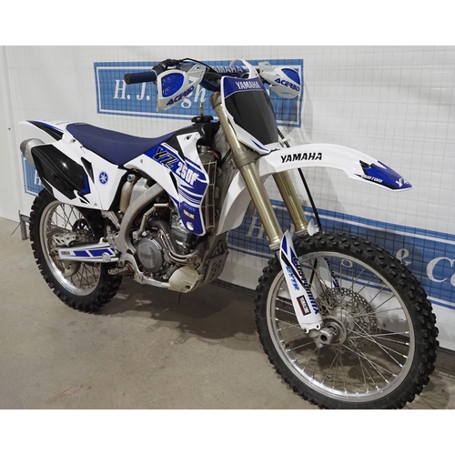 719 - Yamaha YZ250 motorcycle. Runs. Out of a collection. No docs