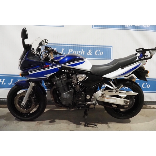 Suzuki Bandit 1200S motorcycle. 2005. 1200cc. Runs and rides. MOT