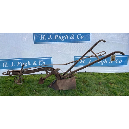 106 - Syracuse horse drawn reversible plough