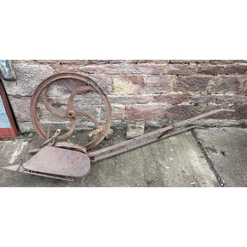 160 - Iron wheel, pony bouter etc