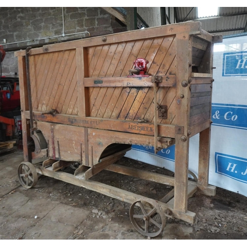 201 - Bon-Accord Eng Co, Aberdeen barn thresher with 24