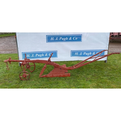 48 - Ransome horse drawn plough with YL 28 boards