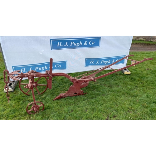 81 - Ransomes IRD3 horse drawn plough