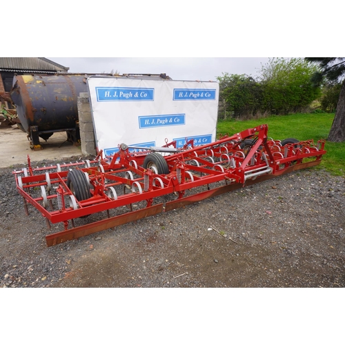 100 - Kongslide hydraulic Vibro Master SGC 6M folding scuffle and harrow