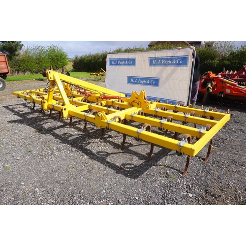 107 - Ellis Machinery 6M hydraulic folding scuffle