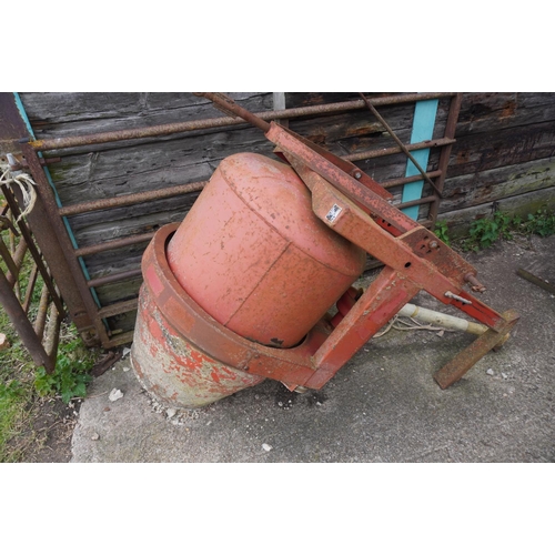 79 - Bamlett PTO concrete mixer