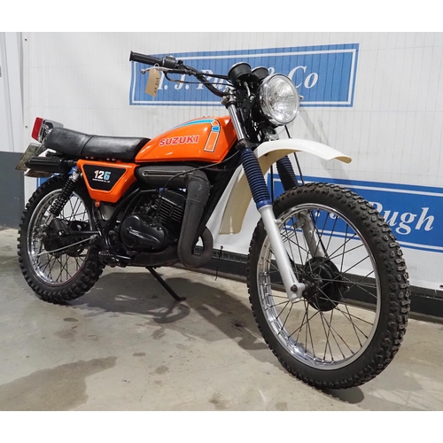 932 - Suzuki TS125 motorcycle. 1984. 123cc. Runs and rides. 6 Speed gearbox, lots of new parts. Reg. A815 ... 