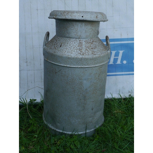 101 - 12 Gallon milk churn