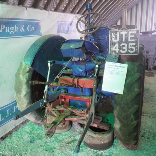 140 - Fordson Major E27N tractor. Petrol TVO. 1945. Fitted with hydraulic linkage and swinging drawbar.  R... 