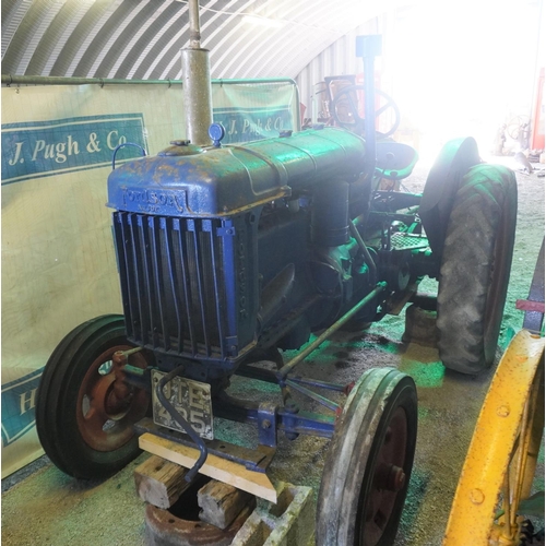 140 - Fordson Major E27N tractor. Petrol TVO. 1945. Fitted with hydraulic linkage and swinging drawbar.  R... 