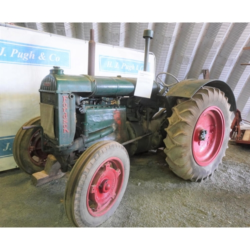 142 - Fordson standard N tractor. Petrol TVO, c1939. PTO.