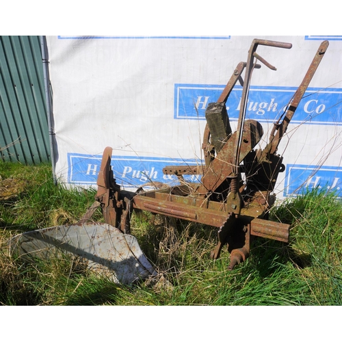 164 - Single furrow plough