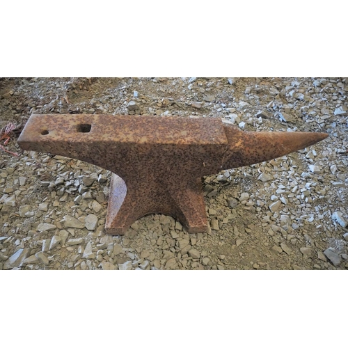 231 - Large anvil 3ft