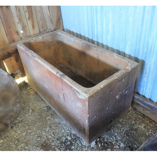 264 - Glazed water trough 4x2ft