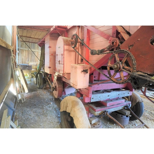 267 - R.G Garvie threshing box, Aberdeen. Working order. Barn stored