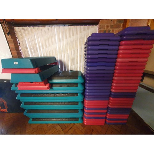 115 - Large quantity of Reebok workout steps