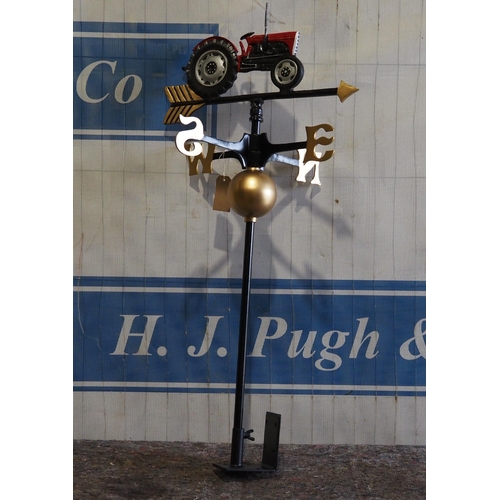 735 - Tractor weather vane