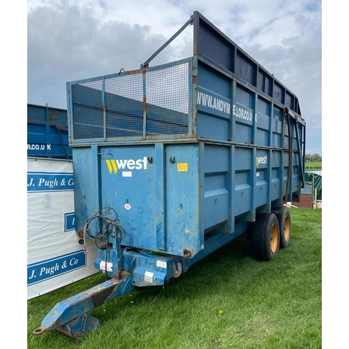 184 - West tandem axle 12tonne silage trailer in working order