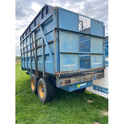 184 - West tandem axle 12tonne silage trailer in working order