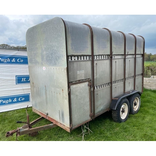 192 - Ifor Williams 12ft stock trailer