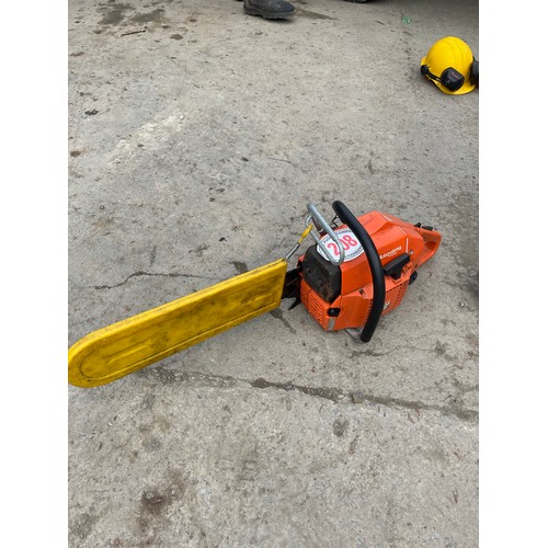 208 - Husqvarna 162 SE chainsaw