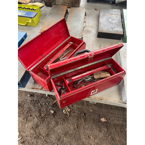 243 - 2 toolboxes IH