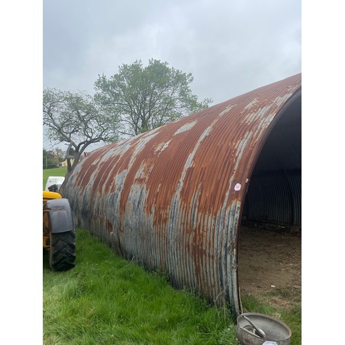 280 - Corrugated iron nissan hut. Approx 36x16