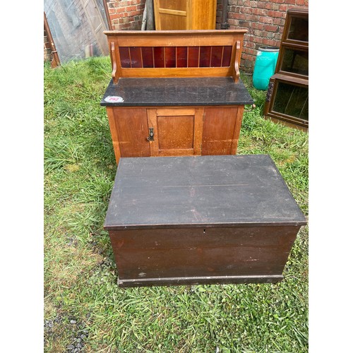 292 - Washstand and pine chest