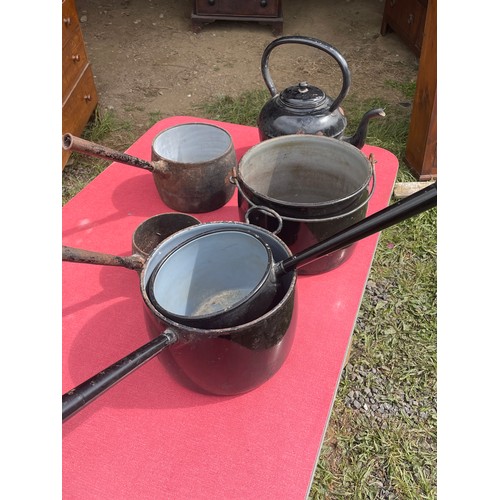 306 - Cast iron pans and kettle