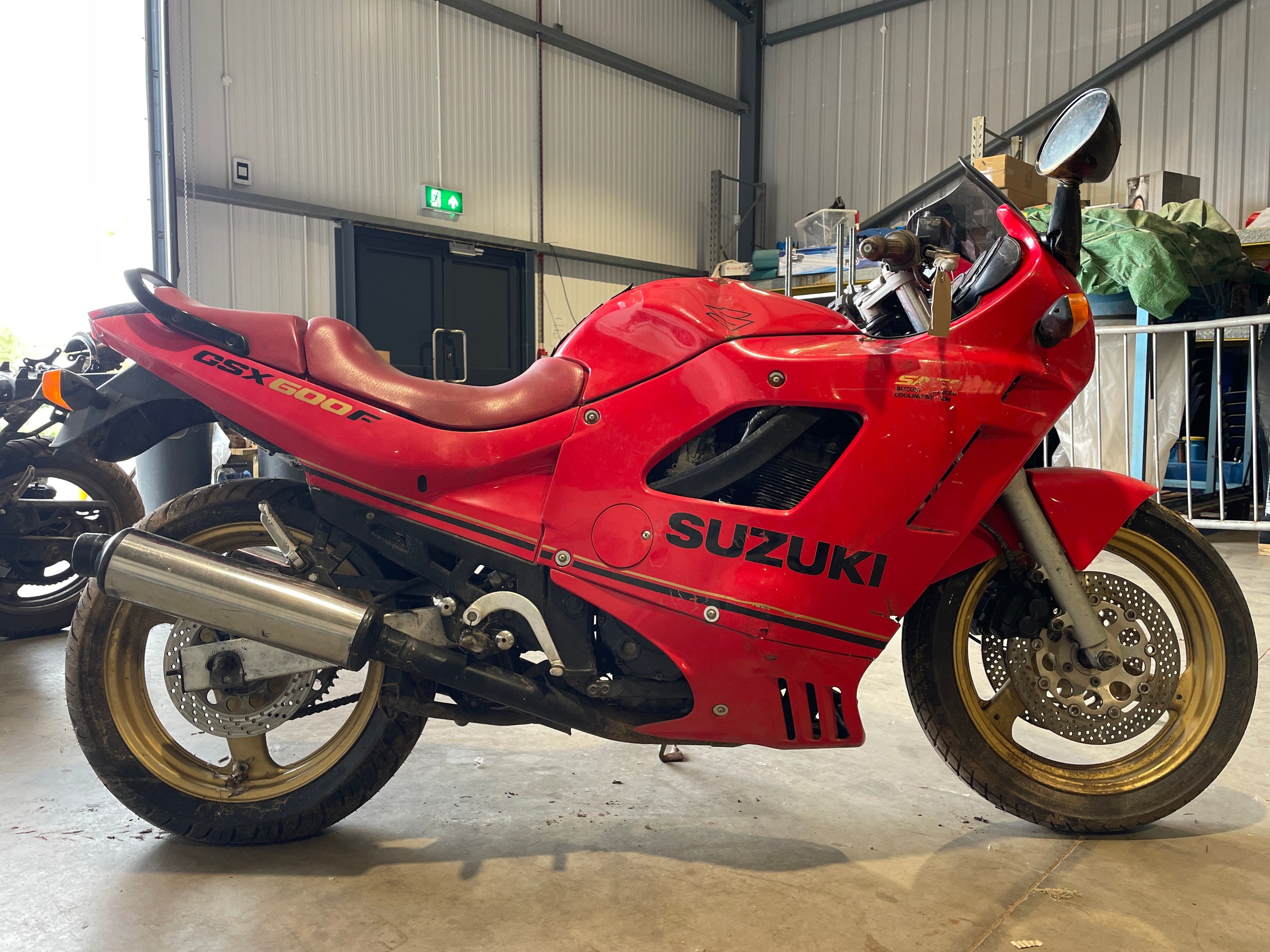 rgf29 Suzuki GSX600F motorcycle project, 1989. Reg F281 VBE, V5