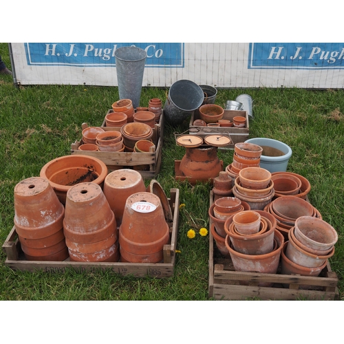 678 - Large quantity of terracotta pots