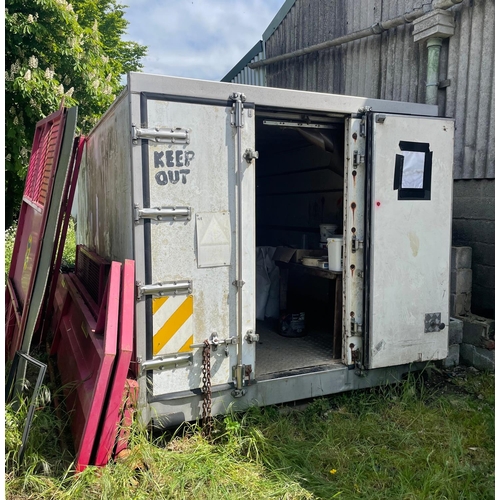 168 - Fridge box/chemical store