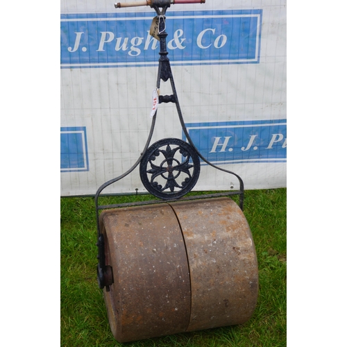 151 - Cast iron garden roller