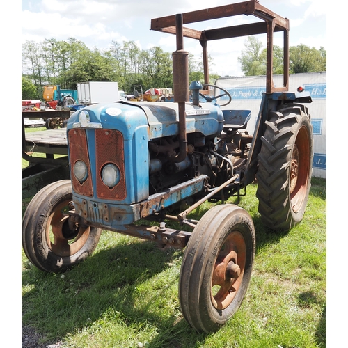 1454 - Fordson Super Major tractor, safety frame. Runs and drives. Reg. 676 FMJ