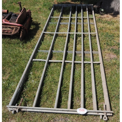 1506 - Galvanised gates 12ft -2