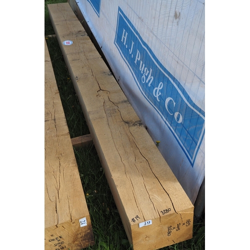 899 - Oak beam 3.2M x185x245