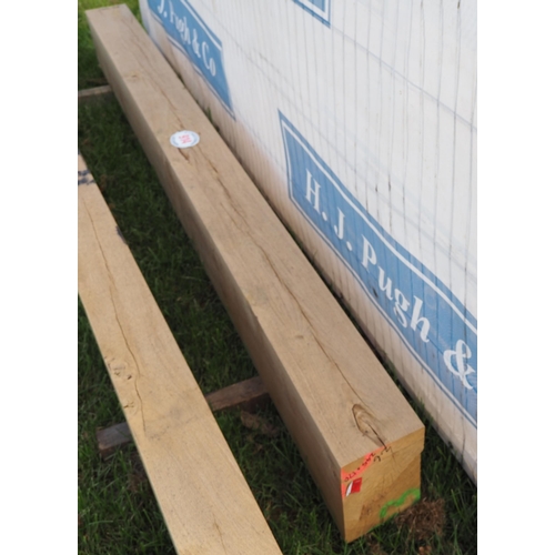 914 - Oak beam 2.6M x245x170