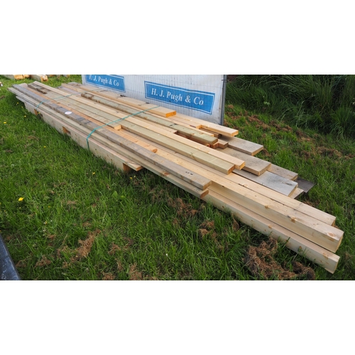 923 - Pallet of softwood