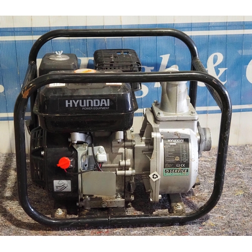 755 - Hyundai 6.5hp water pump