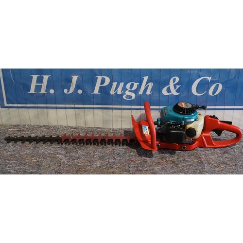 760B - Makita HTB760D petrol hedgecutter