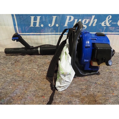 783 - Hyundai HYB33 petrol blower