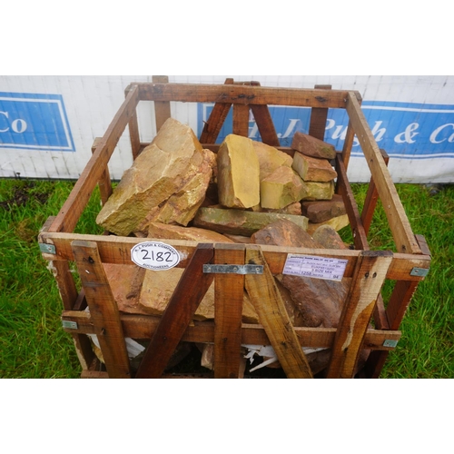 2182 - Pallet of rockery stone