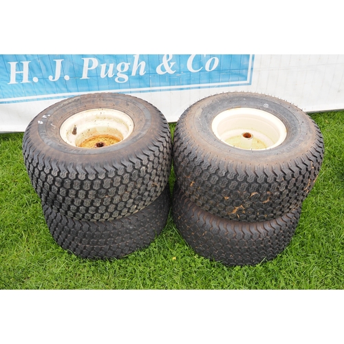 352 - Ride on lawn mower wheels and tyres 20x10.8