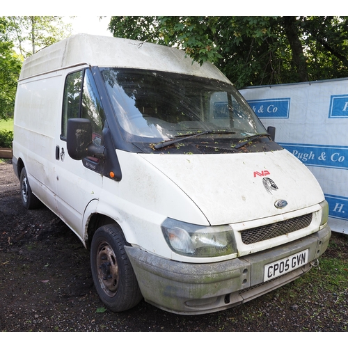 680 - Ford 85 T260 Transit. Runs 2005, 9700 miles. Reg CP05 GVN. V5 c/w owners guide